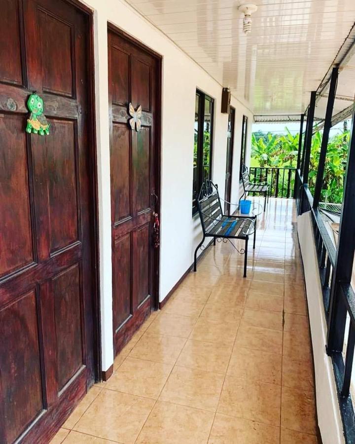 帕里塔Cabinas Playa Bandera公寓式酒店 外观 照片